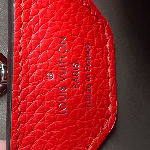 Louis Vuitton Taurillon Capucines BB Rubis - Picture 6 of 9